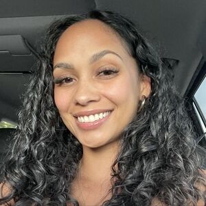 Meet your Posher, Erika